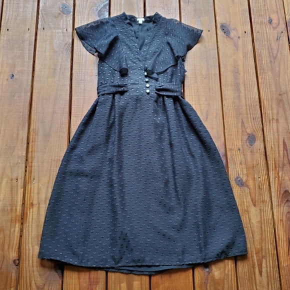 Fossil S black Swiss dot ruffle sleeve tie back midi dress - Picture 1 of 4